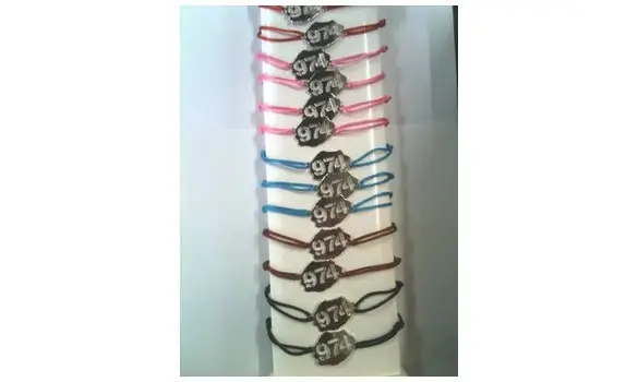 BRACELET cordon 974